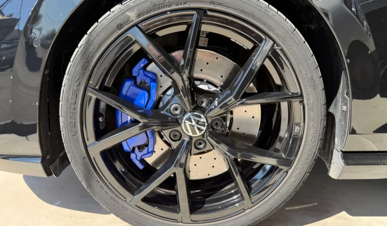 
VOLKSWAGEN GOLF R 8.5 2.0 TSI 320 CV 4 MOTION DSG full									
