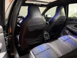 
VOLKSWAGEN GOLF R 8.5 2.0 TSI 320 CV 4 MOTION DSG full									