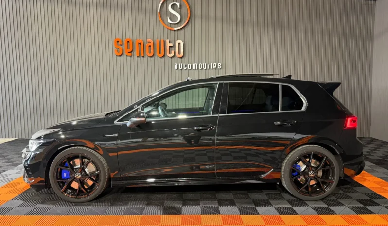 
VOLKSWAGEN GOLF R 8.5 2.0 TSI 320 CV 4 MOTION DSG full									