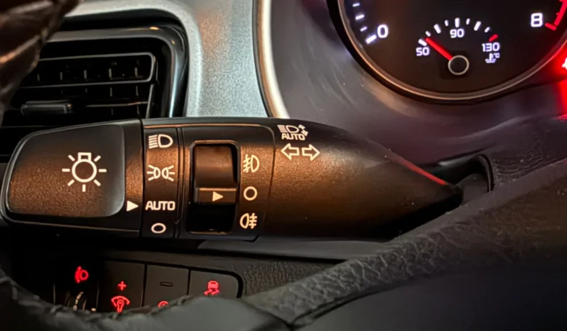 
KIA STONIC DRIVE T-GDi 120CV MHEV iMT 5p 6 VELOC. full									