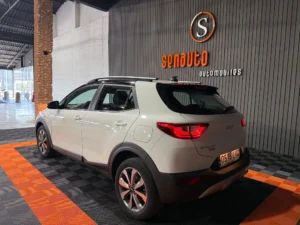 KIA STONIC DRIVE T-GDi 120CV MHEV iMT 5p 6 VELOC.