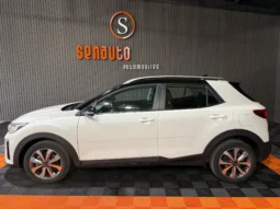 
KIA STONIC DRIVE T-GDi 120CV MHEV iMT 5p 6 VELOC. full									