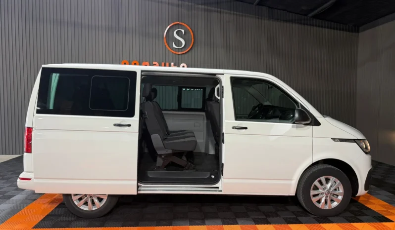 
VOLKSWAGEN CARAVELLE PREMIUM B.C. 2.0 TDI 150 DSG full									