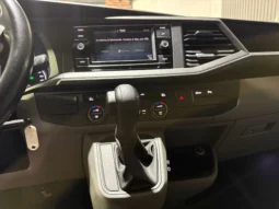 
VOLKSWAGEN CARAVELLE PREMIUM B.C. 2.0 TDI 150 DSG full									