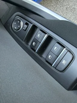 
KIA CEED DRIVE T-GDI MHEV 120 CV 6 VEL. full									