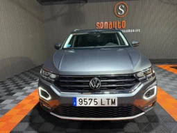 
VOLKSWAGEN T-ROC ADVANCE 2.0 TDI 150 CV DSG full									