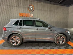 
VOLKSWAGEN TIGUAN R-LINE 2.0 TDI 150 CV DSG full									