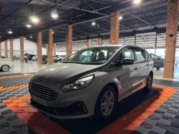 
FORD S-MAX TITANIUM PANTHER 2.0 TDCI 150CV 6VEL 7PLAZAS full									