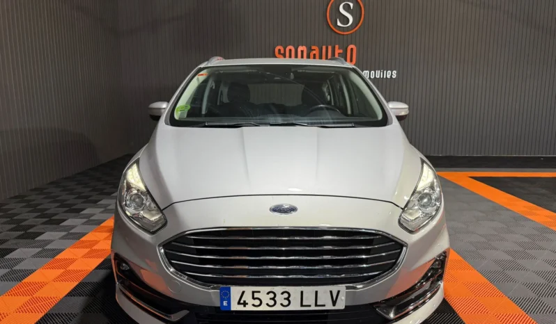 
FORD S-MAX TITANIUM PANTHER 2.0 TDCI 150CV 6VEL 7PLAZAS full									