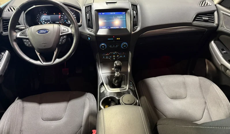 
FORD S-MAX TITANIUM PANTHER 2.0 TDCI 150CV 6VEL 7PLAZAS full									