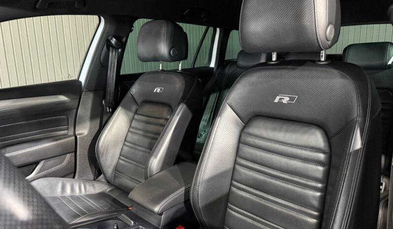 
VOLKSWAGEN PASSAT R-LINE VARIANT 2.0 TDI 150 CV DSG full									
