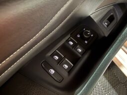 
VOLKSWAGEN PASSAT R-LINE VARIANT 2.0 TDI 150 CV DSG full									
