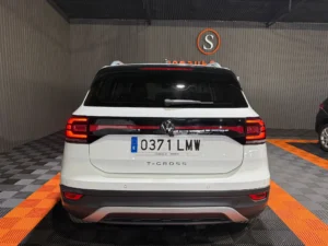 VOLKSWAGEN T-CROSS SPORT TSI 110 CV 6 VEL.