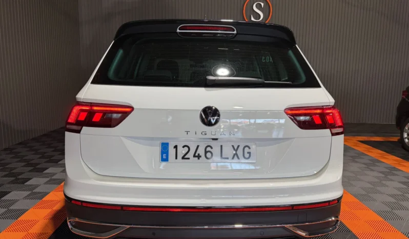 
VOLKSWAGEN TIGUAN URBAN SPORT 2.0 TDI 150 CV 6 VELOC. full									