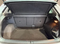 
VOLKSWAGEN TIGUAN URBAN SPORT 2.0 TDI 150 CV 6 VELOC. full									