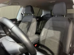 
VOLKSWAGEN GOLF 8 LIFE 2.0 TDI 115 CV 5P 6 VEL. full									