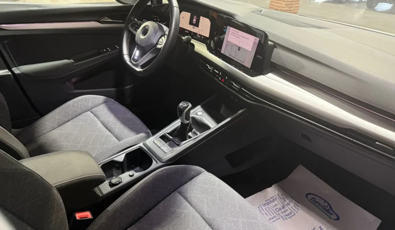 
VOLKSWAGEN GOLF 8 LIFE 2.0 TDI 115 CV 5P 6 VEL. full									