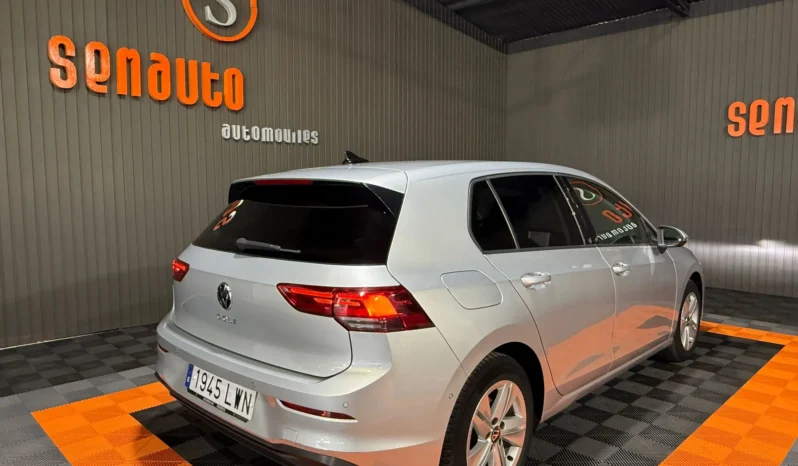 
VOLKSWAGEN GOLF 8 LIFE 2.0 TDI 150 CV 5P DSG full									