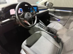 
VOLKSWAGEN GOLF 8 LIFE 2.0 TDI 150 CV 5P DSG full									