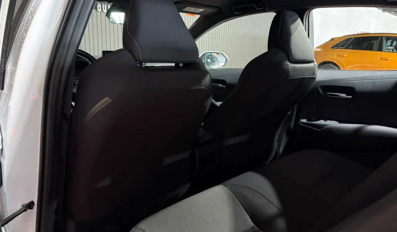 
TOYOTA COROLLA ACTIVE TECH 1.8 125H 5P E-CVT full									