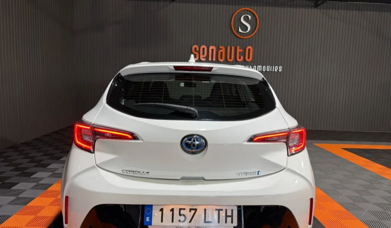 
TOYOTA COROLLA ACTIVE TECH 1.8 125H 5P E-CVT full									