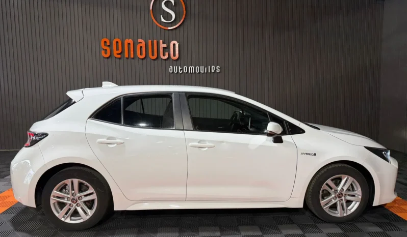 
TOYOTA COROLLA ACTIVE TECH 1.8 125H 5P E-CVT full									