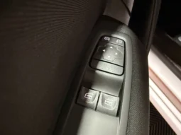 
RENAULT MEGANE LIFE DCI 115 CV 5P 6 VEL. full									