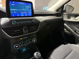 
FORD FOCUS TREND + 1.5 TDCI 120CV 5P 6VEL full									