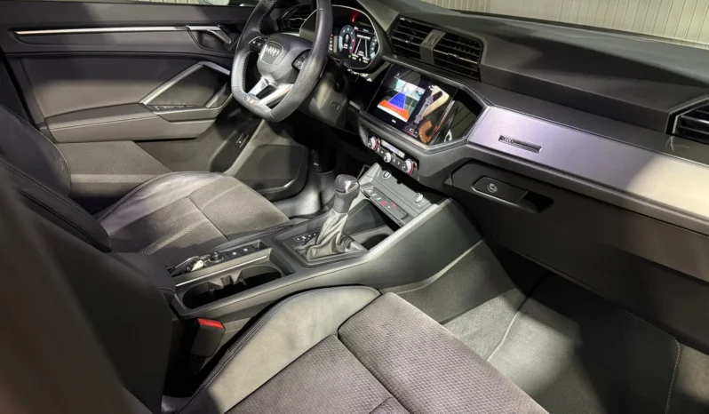 
AUDI Q3 SPORTBACK S-LINE 35TDI 150CV S-TRONIC full									