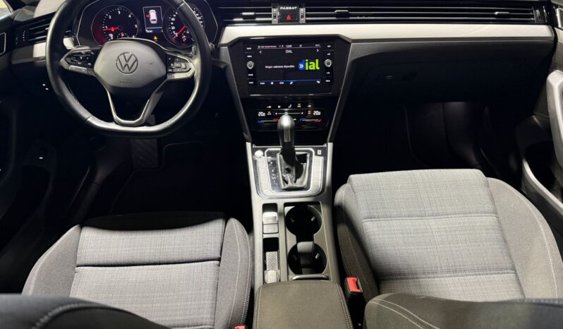 
VOLKSWAGEN PASSAT VARIANT EXECUTIVE 2.0 TDI 150CV DSG full									