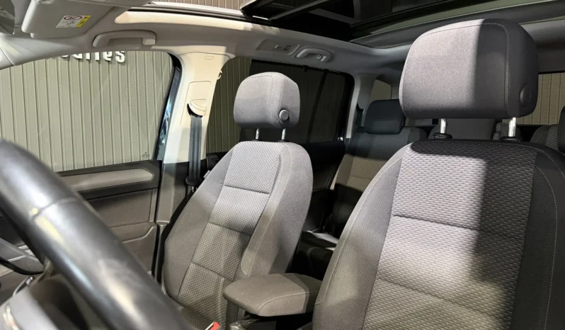 
VOLKSWAGEN TOURAN ADVANCE 2.0 TDI 150CV DSG 7 PLAZAS full									