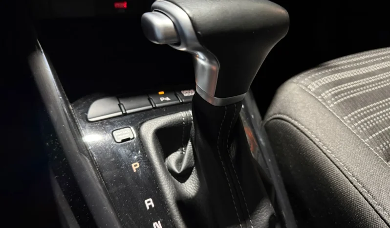 
KIA STONIC DRIVE MHEV 1.0 T-GDI 120 CV AUT full									