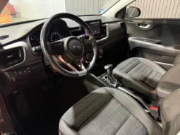 
KIA STONIC DRIVE MHEV 1.0 T-GDI 120 CV AUT full									