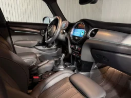 
MINI COOPER YOURS 1.5 136 CV AUT. 5P full									