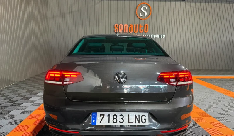 
VOLKSWAGEN PASSAT EXECUTIVE 2.0 TDI 150CV 4P 6VEL full									
