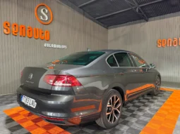 VOLKSWAGEN PASSAT EXECUTIVE 2.0 TDI 150CV 4P 6VEL