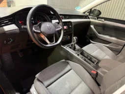 
VOLKSWAGEN PASSAT EXECUTIVE 2.0 TDI 150CV 4P 6VEL full									