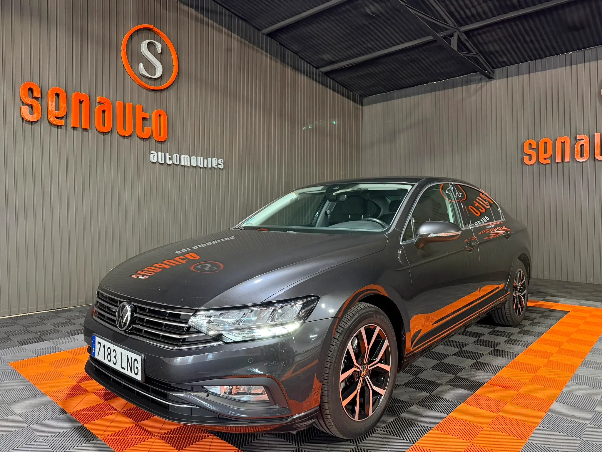 VOLKSWAGEN PASSAT EXECUTIVE 2.0 TDI 150CV 4P 6VEL