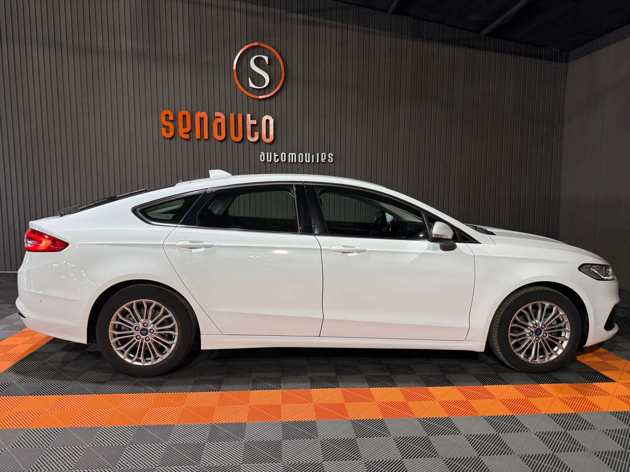 FORD MONDEO TITANIUM 2.0 TDCI 150CV 6VEL