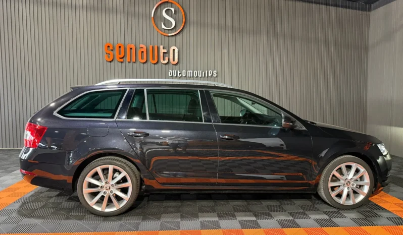 
SKODA OCTAVIA STYLE COMBI 2.0 TDI 150CV DSG full									