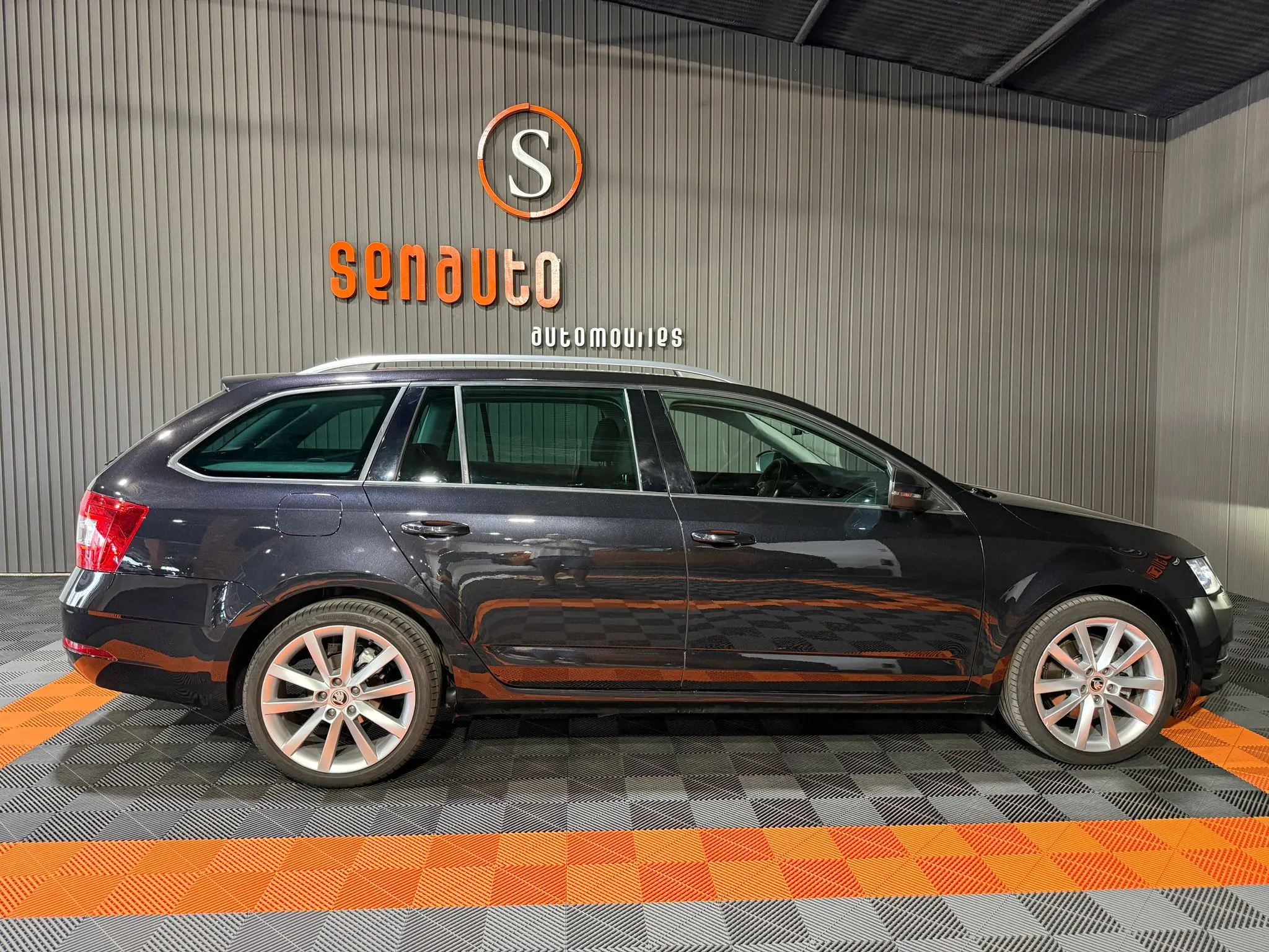 SKODA OCTAVIA STYLE COMBI 2.0 TDI 150CV DSG