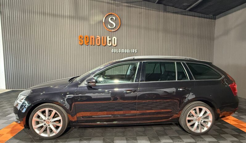 
SKODA OCTAVIA STYLE COMBI 2.0 TDI 150CV DSG full									