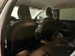 
VOLVO V60 CROSS COUNTRY 2.0 D4 AUTO PRO 190CV AWD full									