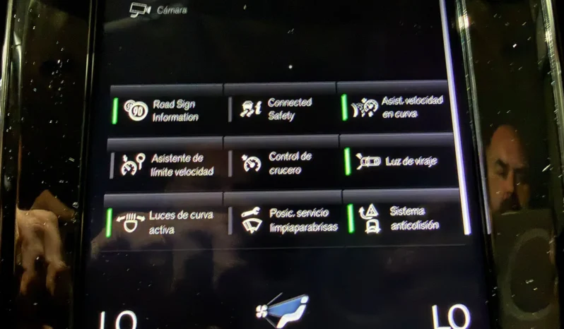 
VOLVO V60 CROSS COUNTRY 2.0 D4 AUTO PRO 190CV AWD full									