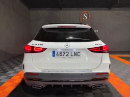 
MERCEDES GLA 250 AMG 225 CV AUT. 4MATIC full									