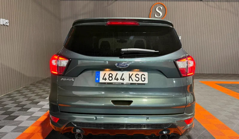 
FORD KUGA ST-LINE 2.0 TDCI 150 CV 6 VEL full									