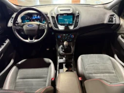 
FORD KUGA ST-LINE 2.0 TDCI 150 CV 6 VEL full									