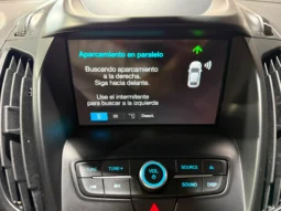 
FORD KUGA ST-LINE 2.0 TDCI 150 CV 6 VEL full									