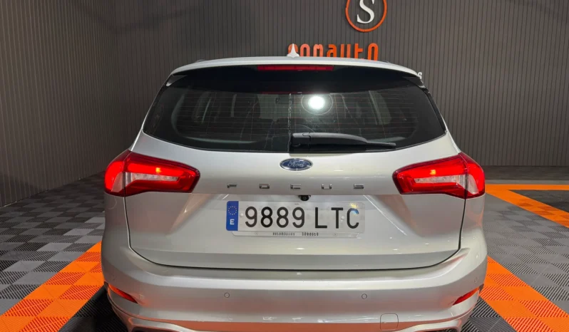 
FORD FOCUS SPORTBREAK ST-LINE 1.5 TDCI 120CV 6 VEL full									