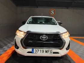 TOYOTA HILUX DOBLE CABINA 2.4 D-4D GX 150 CV 6VEL 4WD